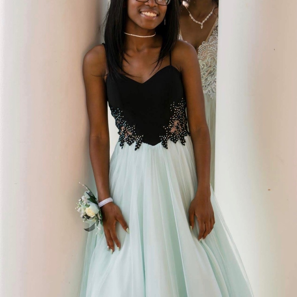 Gorgeous prom dress